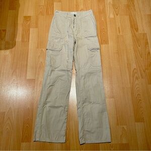 Women’s Beige Cargo Pants size US0
